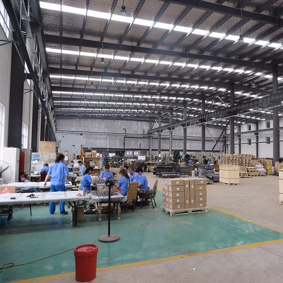 EPDMゴムコーティングを施した亜鉛メッキパイプクランプ